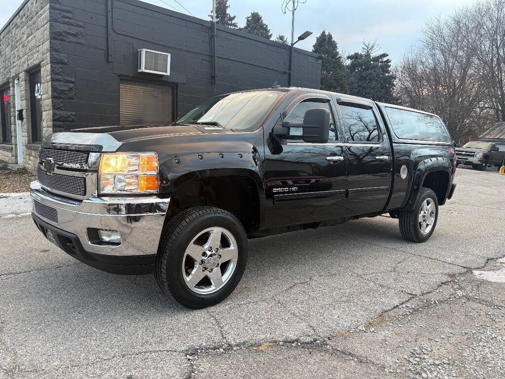 2011 Chevrolet Silverado 2500HD LTZ Crew Cab 4WD
