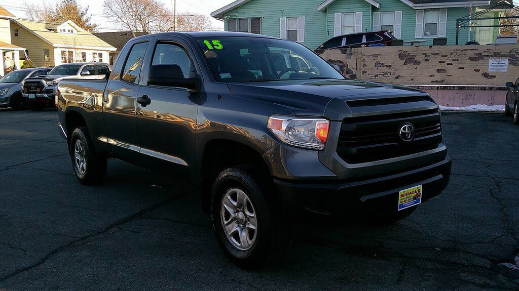 2015 Toyota Tundra SR Double Cab 4.6L 4WD