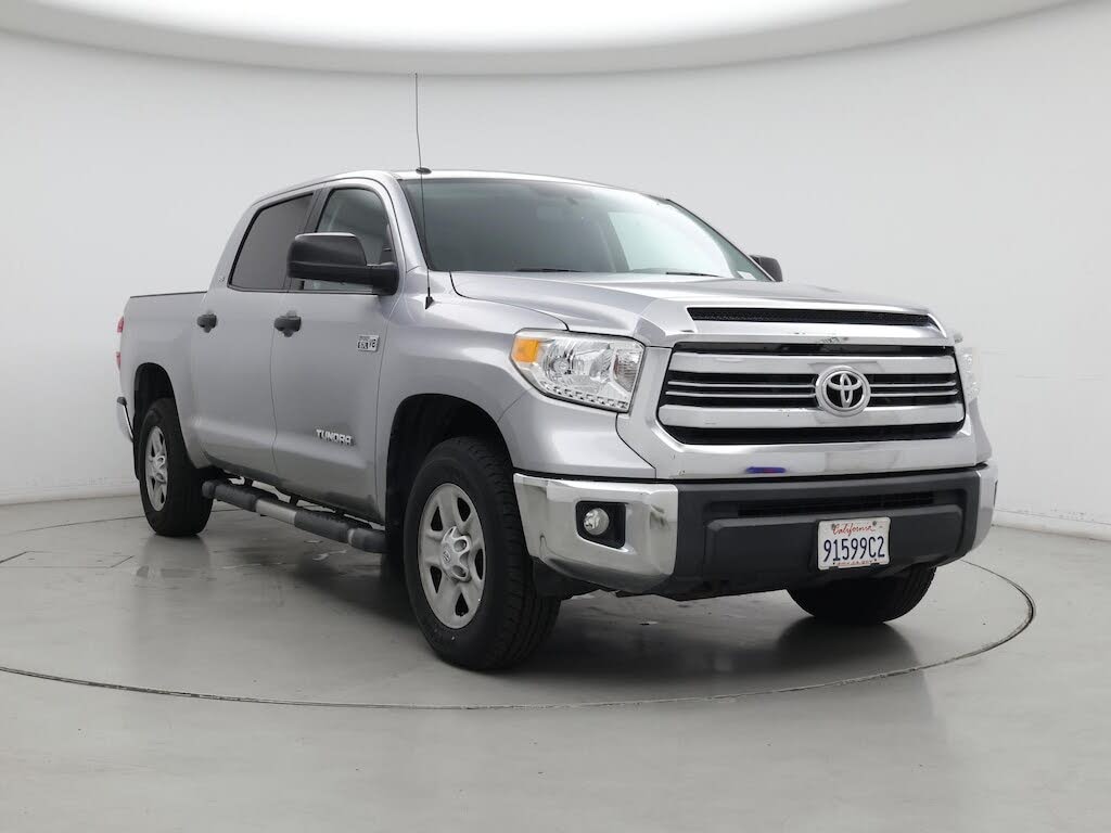 2016 Toyota Tundra SR5 CrewMax 5.7L 4WD