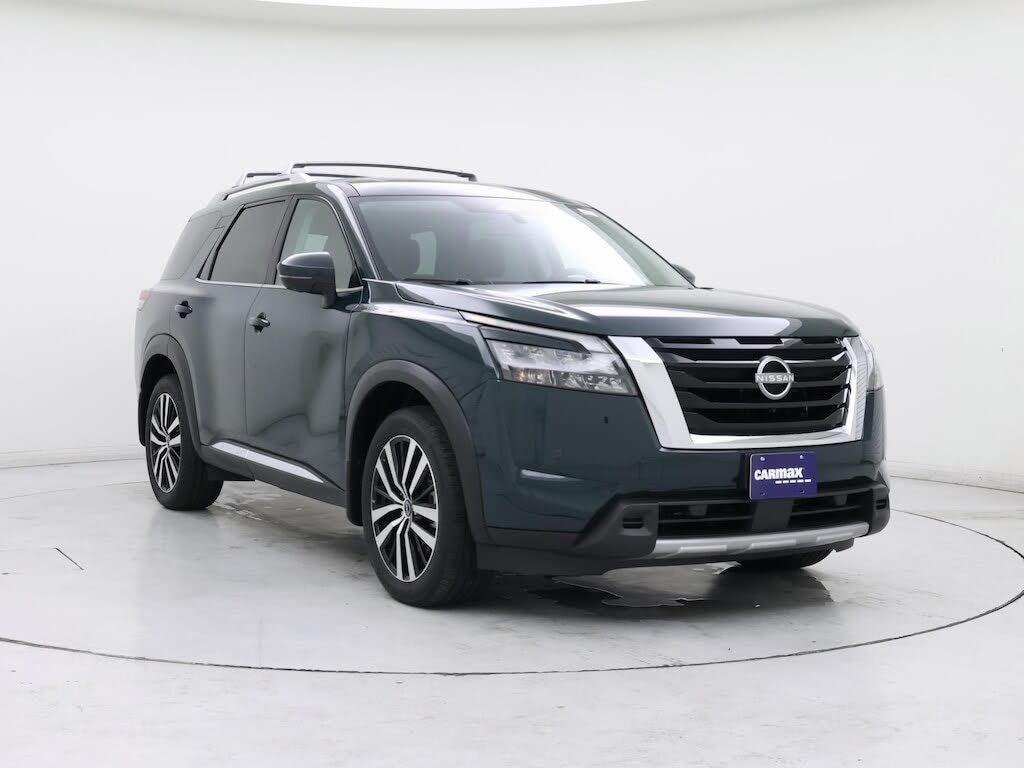 2025 Nissan Pathfinder Platinum 4WD