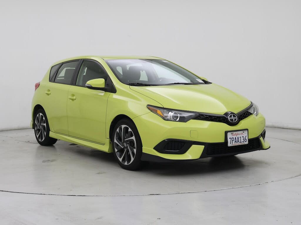 2016 Scion iM Base