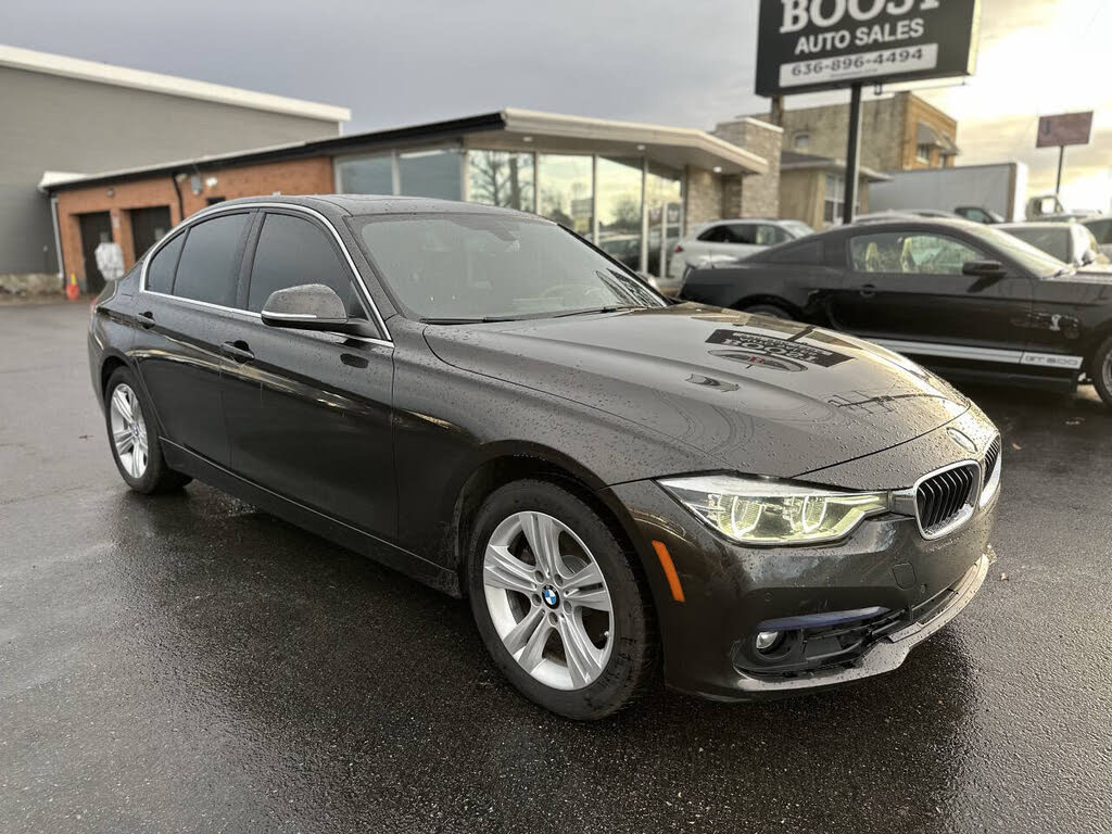 2017 BMW 3 Series 330i xDrive Sedan AWD