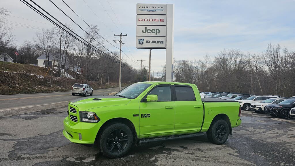 2017 RAM 1500 Sport Crew Cab 4WD