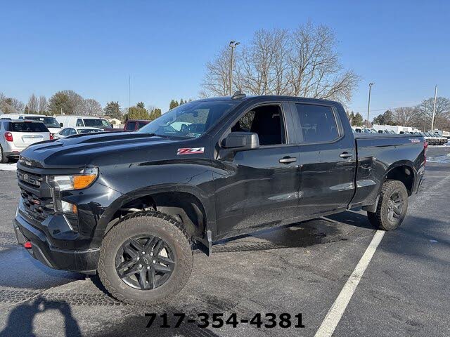 2024 Chevrolet Silverado 1500 Custom Trail Boss Crew Cab 4WD