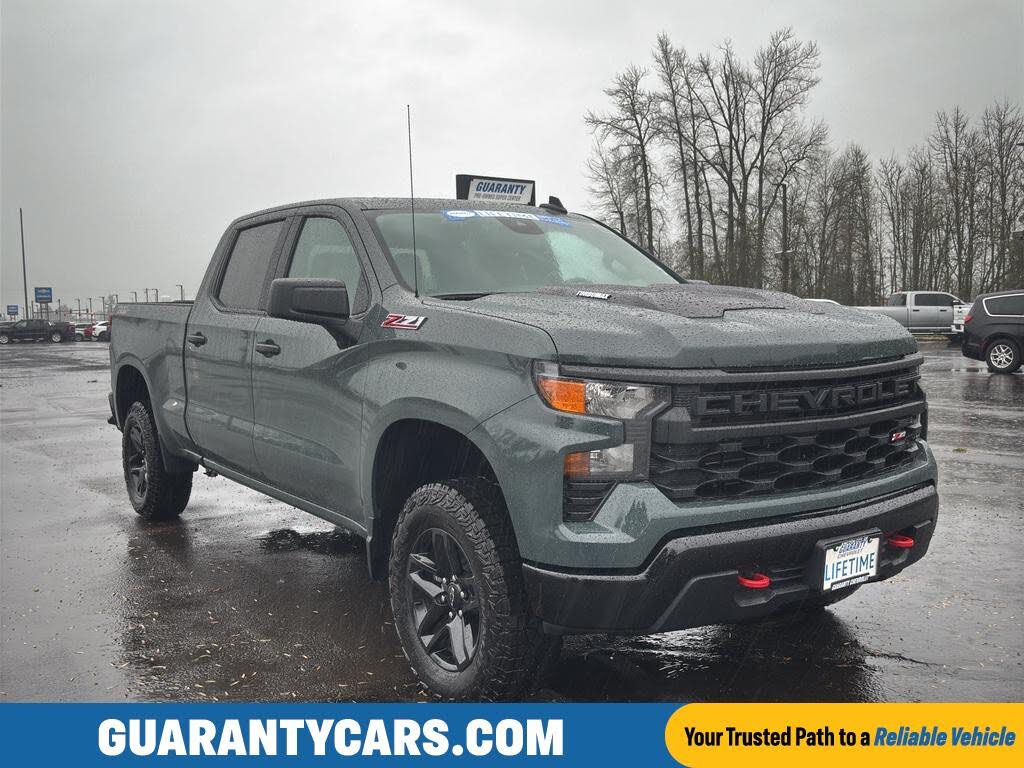 2026 Chevrolet Silverado 1500 Custom Trail Boss Crew Cab 4WD