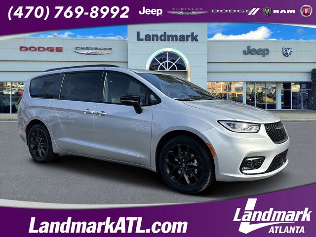 2026 Chrysler Pacifica Select FWD