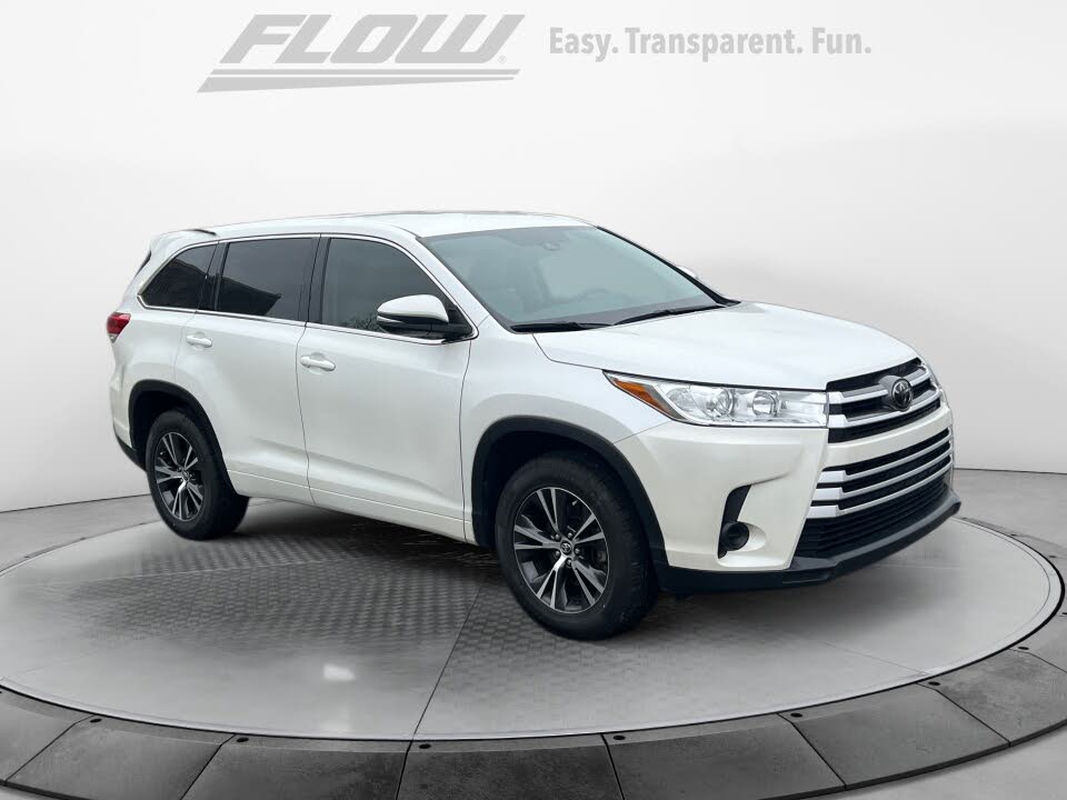 2017 Toyota Highlander LE