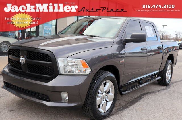 2018 RAM 1500 Express Crew Cab 4WD