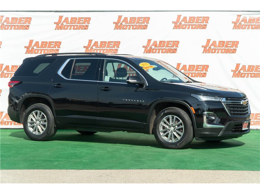 2023 Chevrolet Traverse LT Cloth FWD