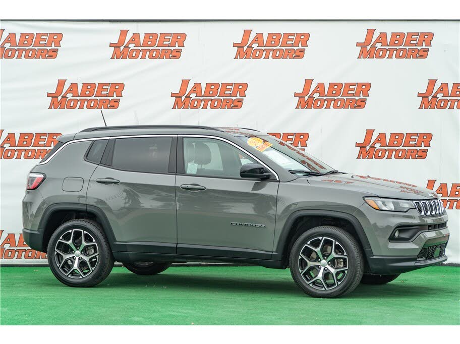 2024 Jeep Compass Latitude 4WD