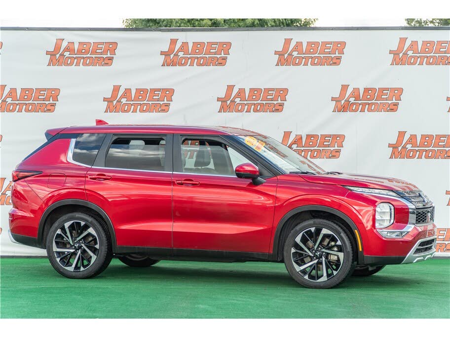 2024 Mitsubishi Outlander SE FWD