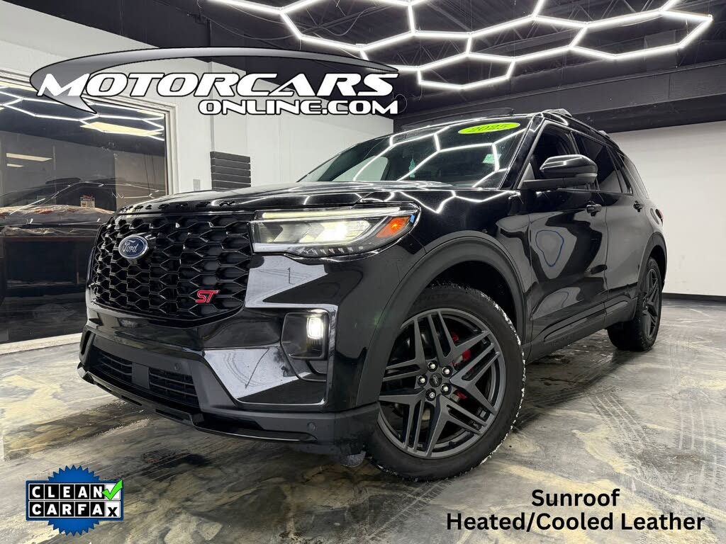 2025 Ford Explorer ST AWD