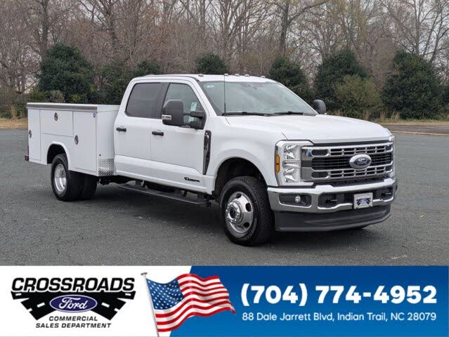 2025 Ford F-350 Super Duty Chassis XL Crew Cab DRW 4WD