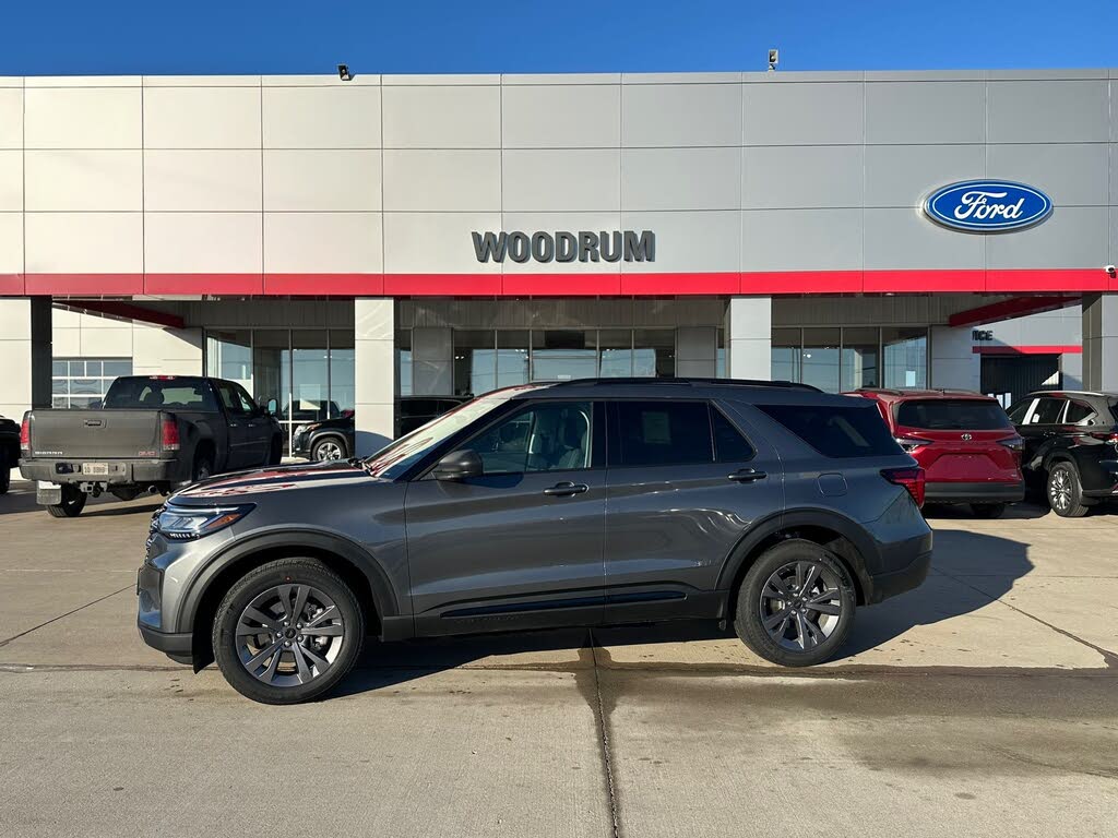 2026 Ford Explorer Active AWD