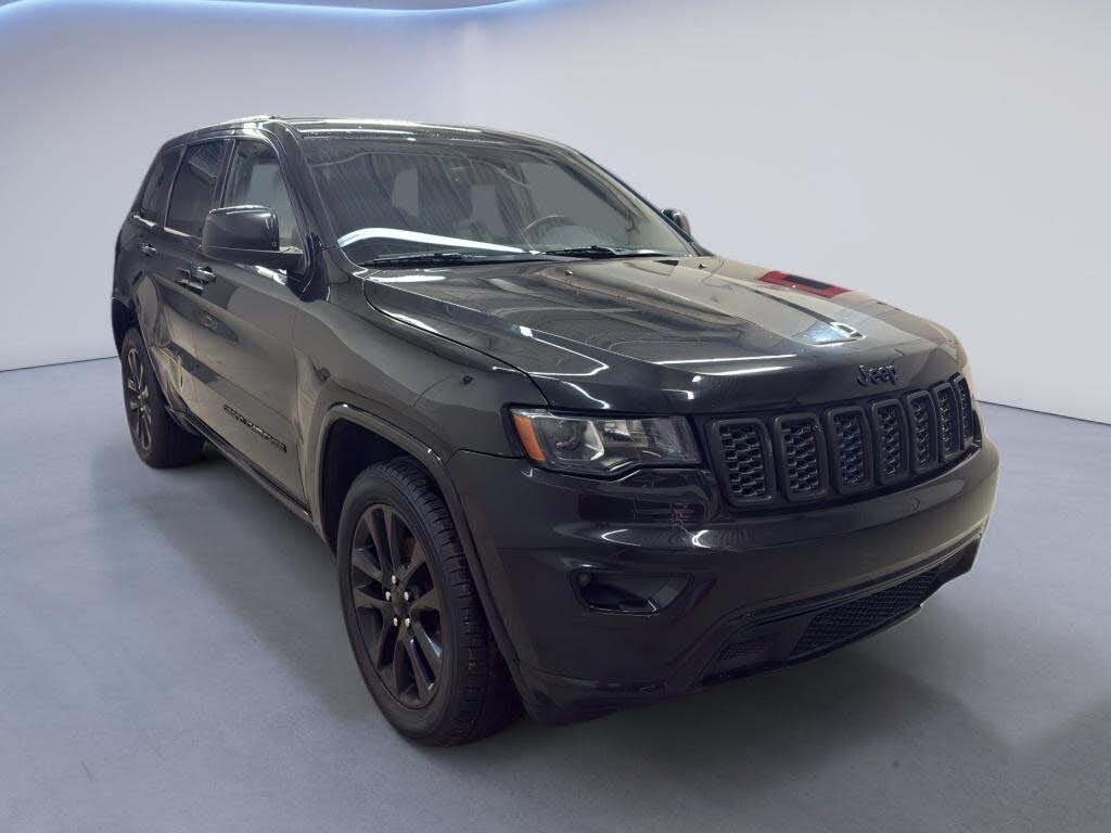 2018 Jeep Grand Cherokee Altitude 4WD