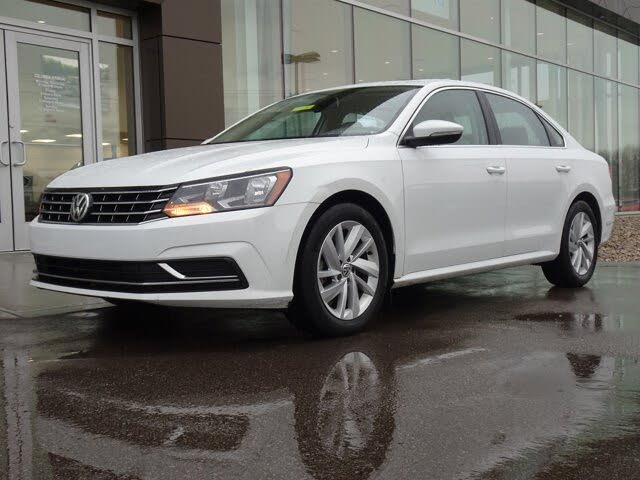 2018 Volkswagen Passat 2.0T SE FWD