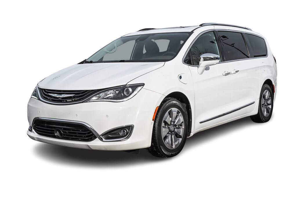 2019 Chrysler Pacifica Hybrid Limited FWD