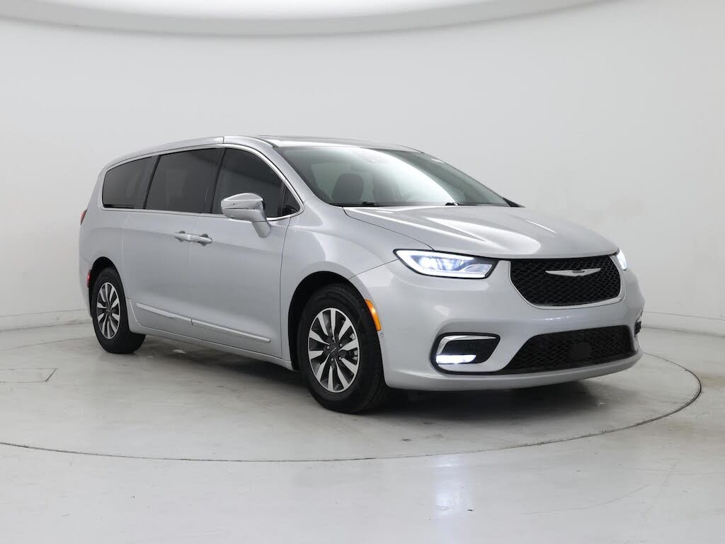 2022 Chrysler Pacifica Hybrid Limited FWD