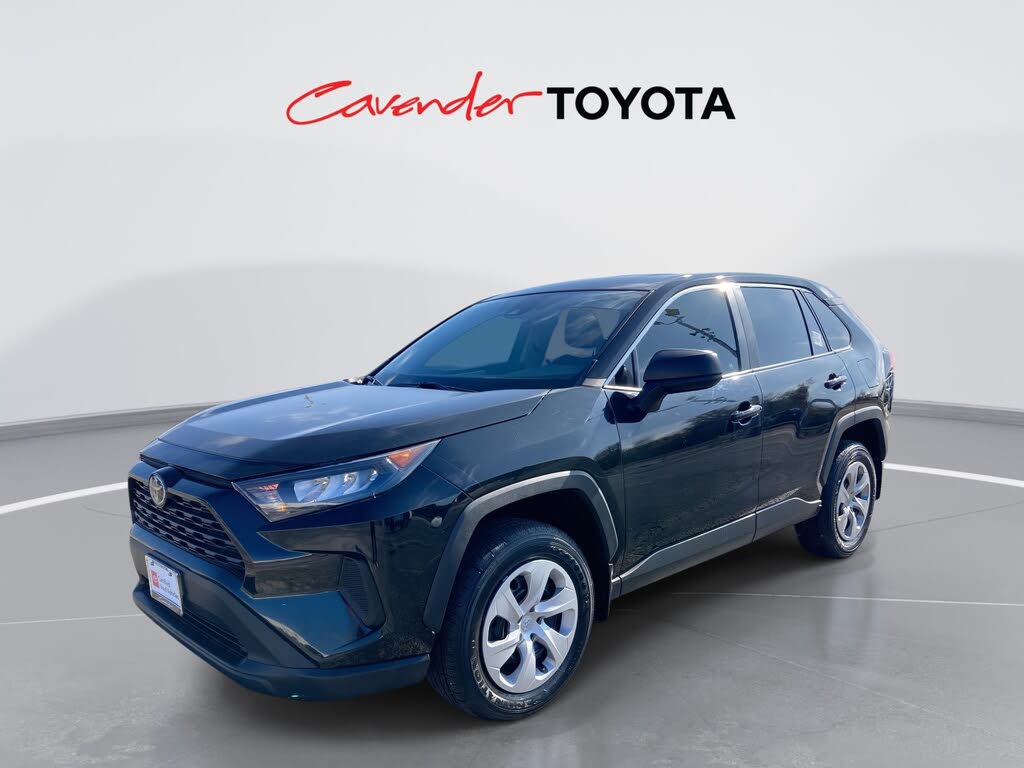 2022 Toyota RAV4 LE FWD