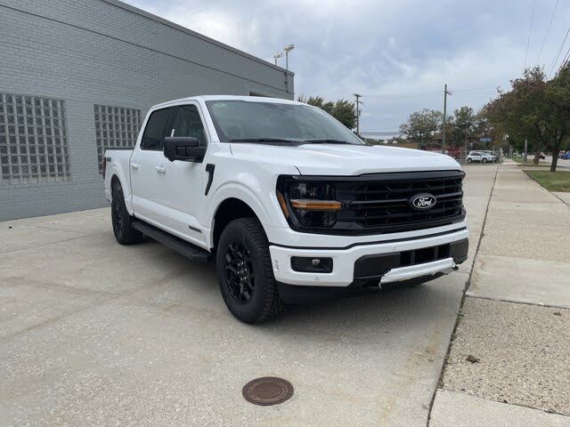 2025 Ford F-150 XLT SuperCrew 4WD
