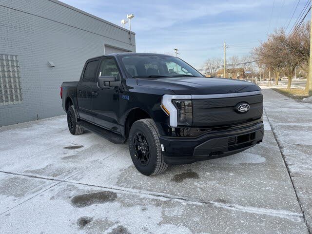 2025 Ford F-150 Lightning XLT SuperCrew AWD