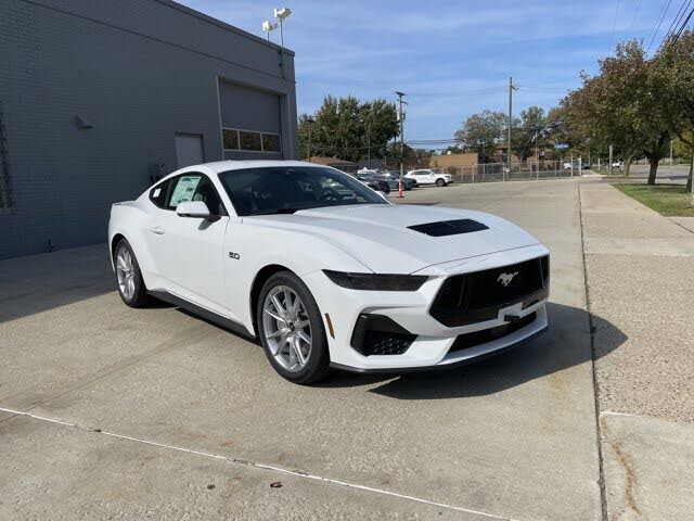 2025 Ford Mustang GT Premium Fastback RWD
