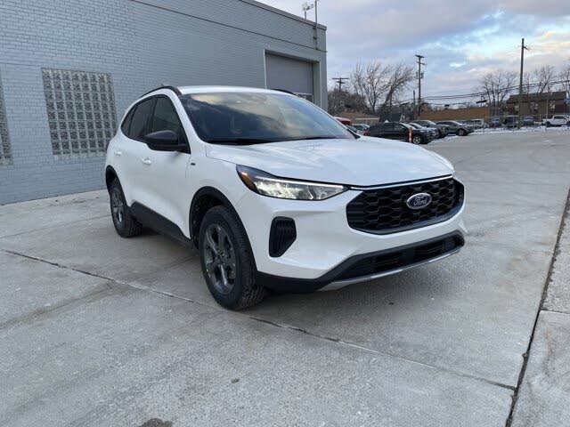 2026 Ford Escape ST-Line AWD