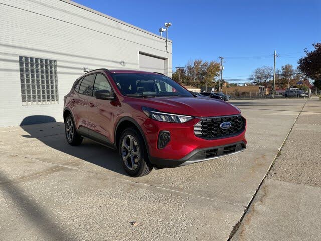 2026 Ford Escape ST-Line AWD
