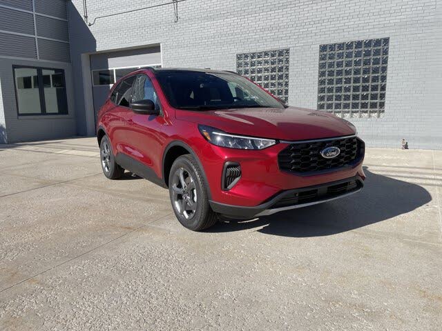 2026 Ford Escape ST-Line AWD