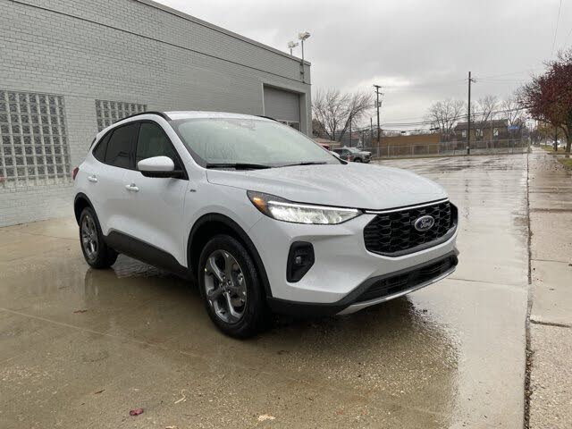 2026 Ford Escape Hybrid ST-Line Select AWD