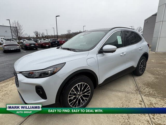 2026 Ford Escape Hybrid Plug-in FWD