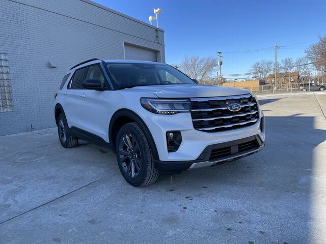 2026 Ford Explorer Active AWD
