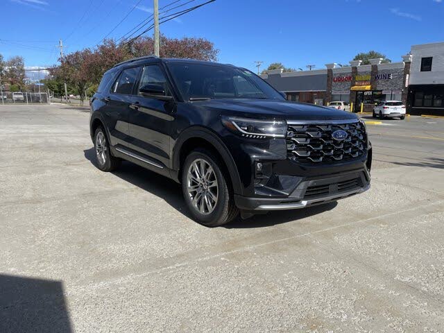2026 Ford Explorer Platinum AWD
