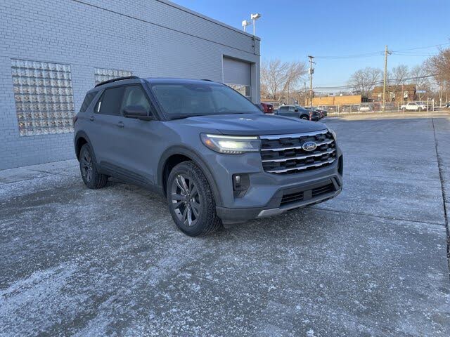 2026 Ford Explorer Active AWD