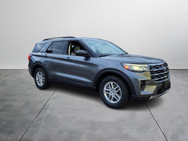 2026 Ford Explorer Active RWD