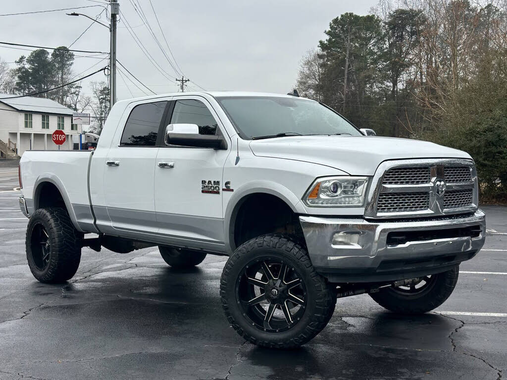 2013 RAM 2500 Laramie Mega Cab 4WD