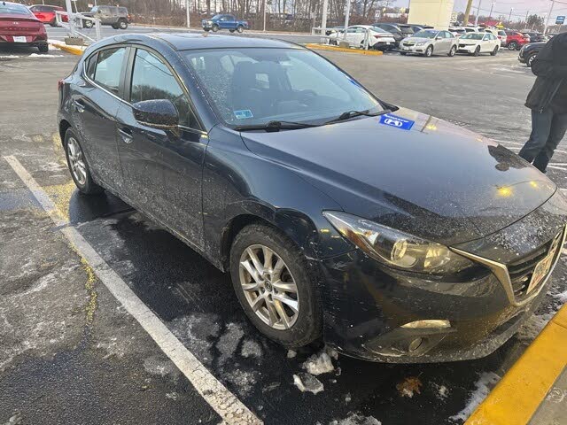 2016 Mazda MAZDA3 i Grand Touring Hatchback