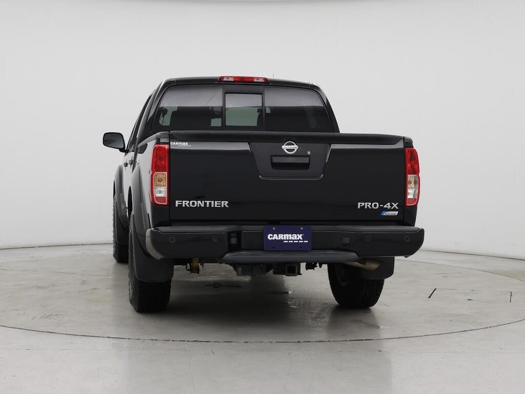 2019 Nissan Frontier PRO-4X Crew Cab 4WD