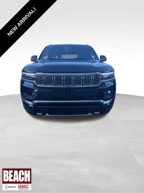 2022 Jeep Grand Wagoneer Series III 4WD