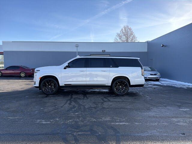 2024 Cadillac Escalade ESV Sport Platinum 4WD