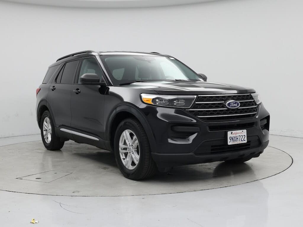 2024 Ford Explorer XLT RWD