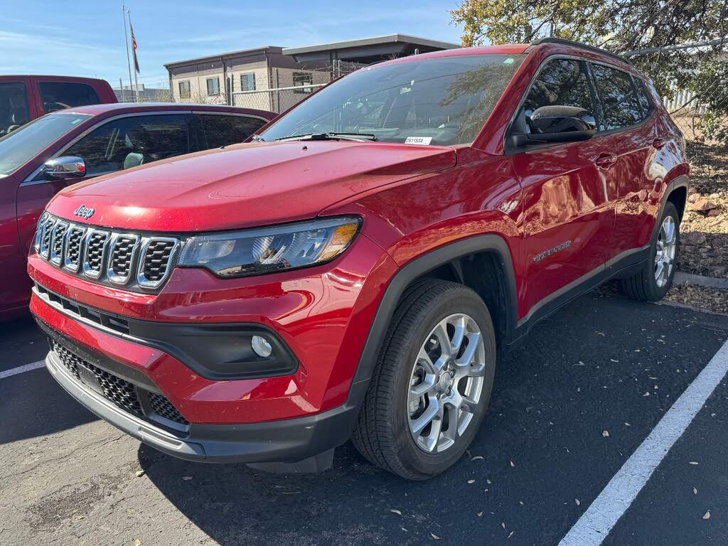 2024 Jeep Compass Latitude Lux 4WD