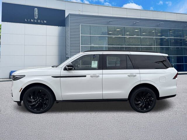 2025 Lincoln Navigator Reserve 4WD