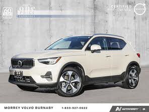 Volvo XC40 B5 Plus Bright Theme AWD