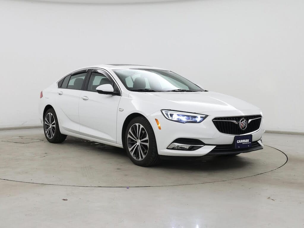 2019 Buick Regal Sportback Essence FWD