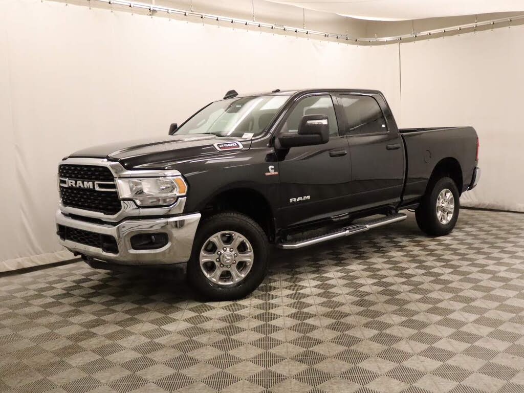 2023 RAM 2500 Big Horn Crew Cab 4WD