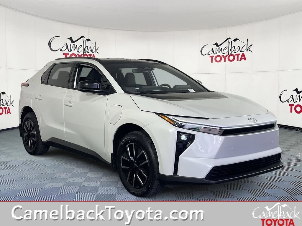 2026 Toyota bZ XLE Plus FWD