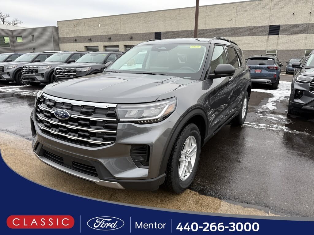 2026 Ford Explorer Active AWD
