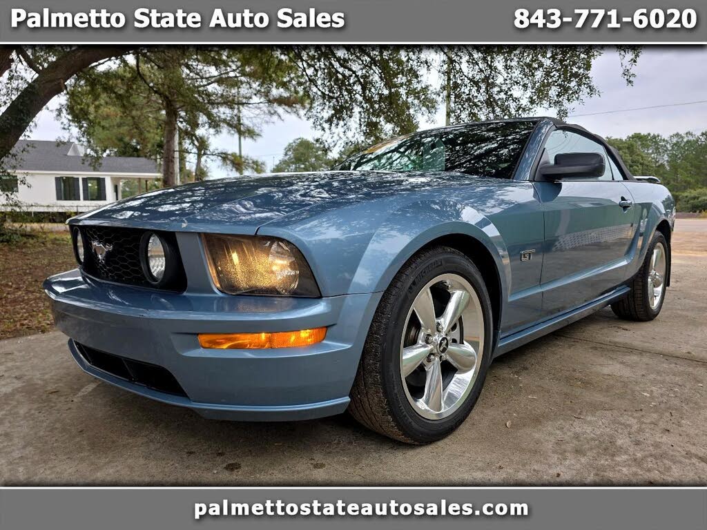 2006 Ford Mustang GT Deluxe Convertible RWD
