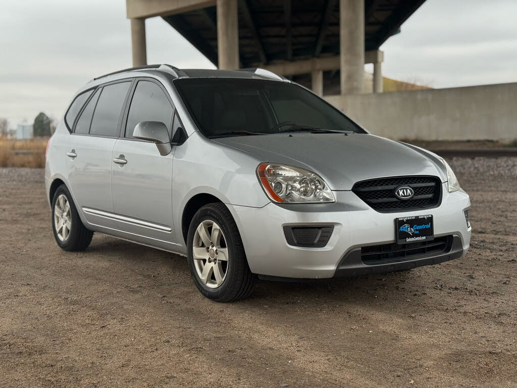 2007 Kia Rondo